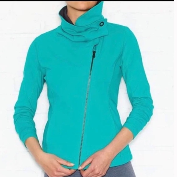 LUCY, Hatha Yoga Running Workout Jacket size Medium - Picture 2 of 9